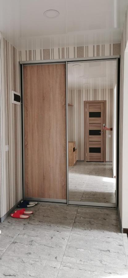 Lavina Apartments 수미 외부 사진
